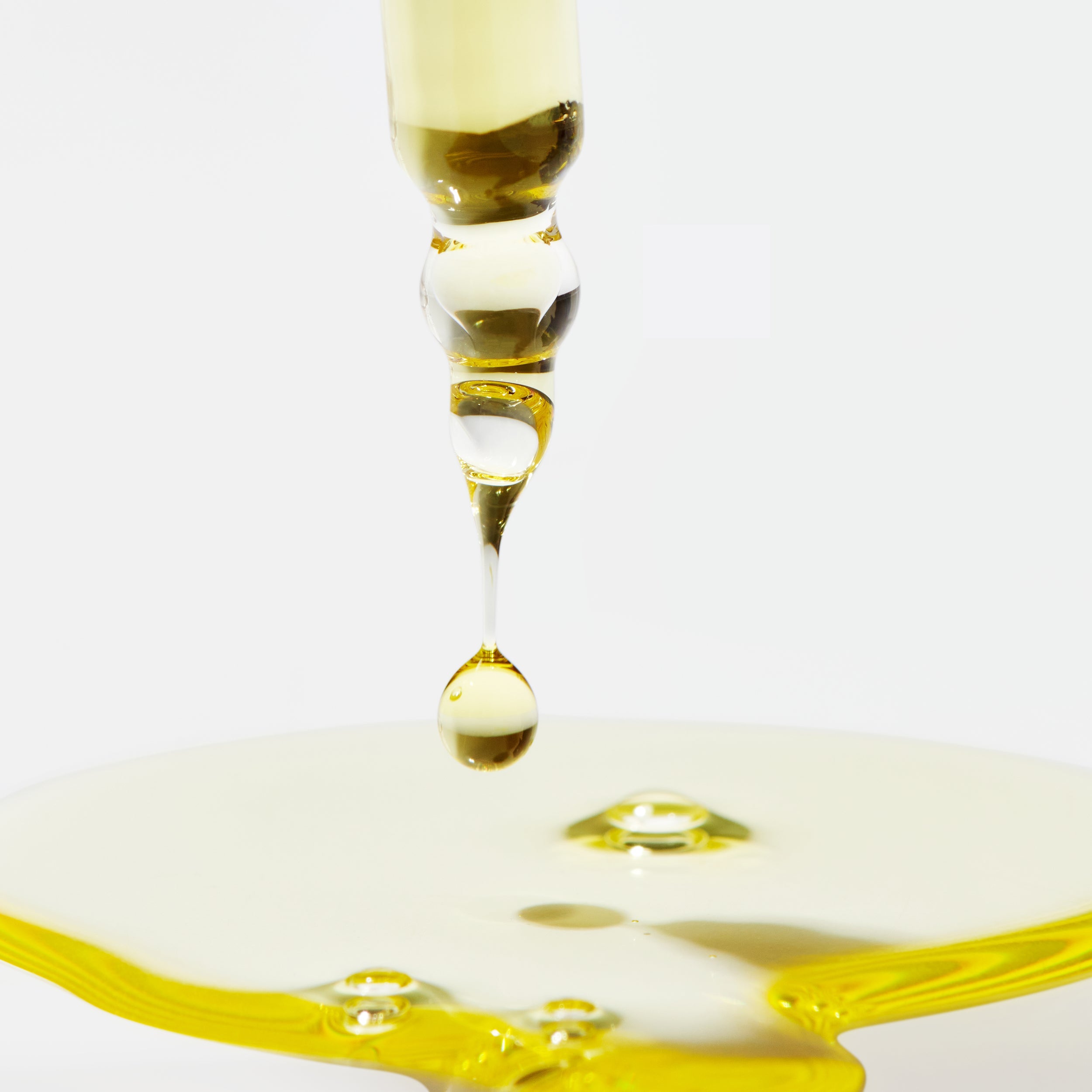 Restoring Facial Oil